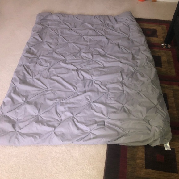 Comforter w sheet set - Picture 5 of 7